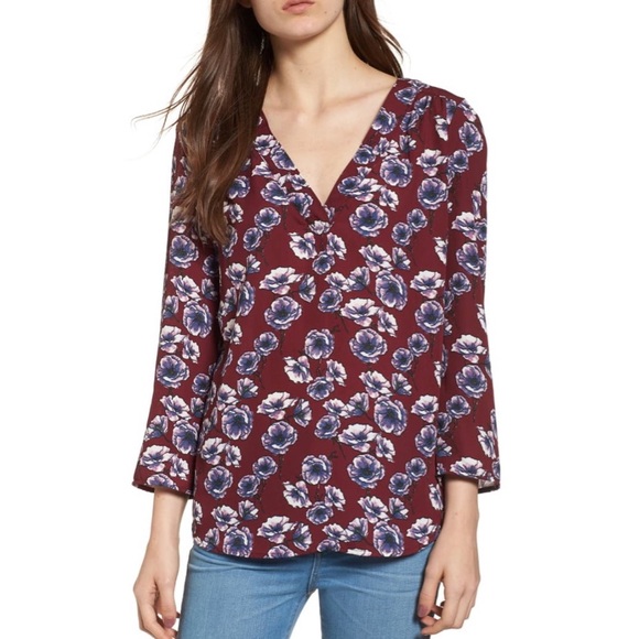 hinge Tops - HINGE Maroon Floral Print V-Neck Blouse